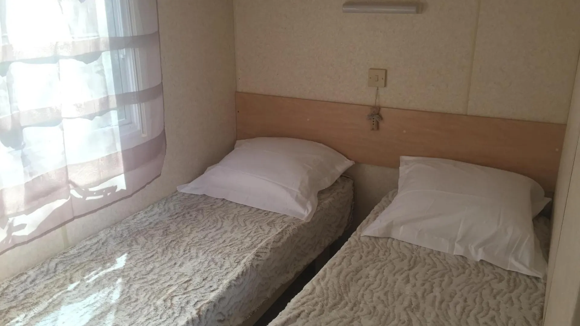 Campsite Mobil Home A La Ferme, En Provence Grambois France